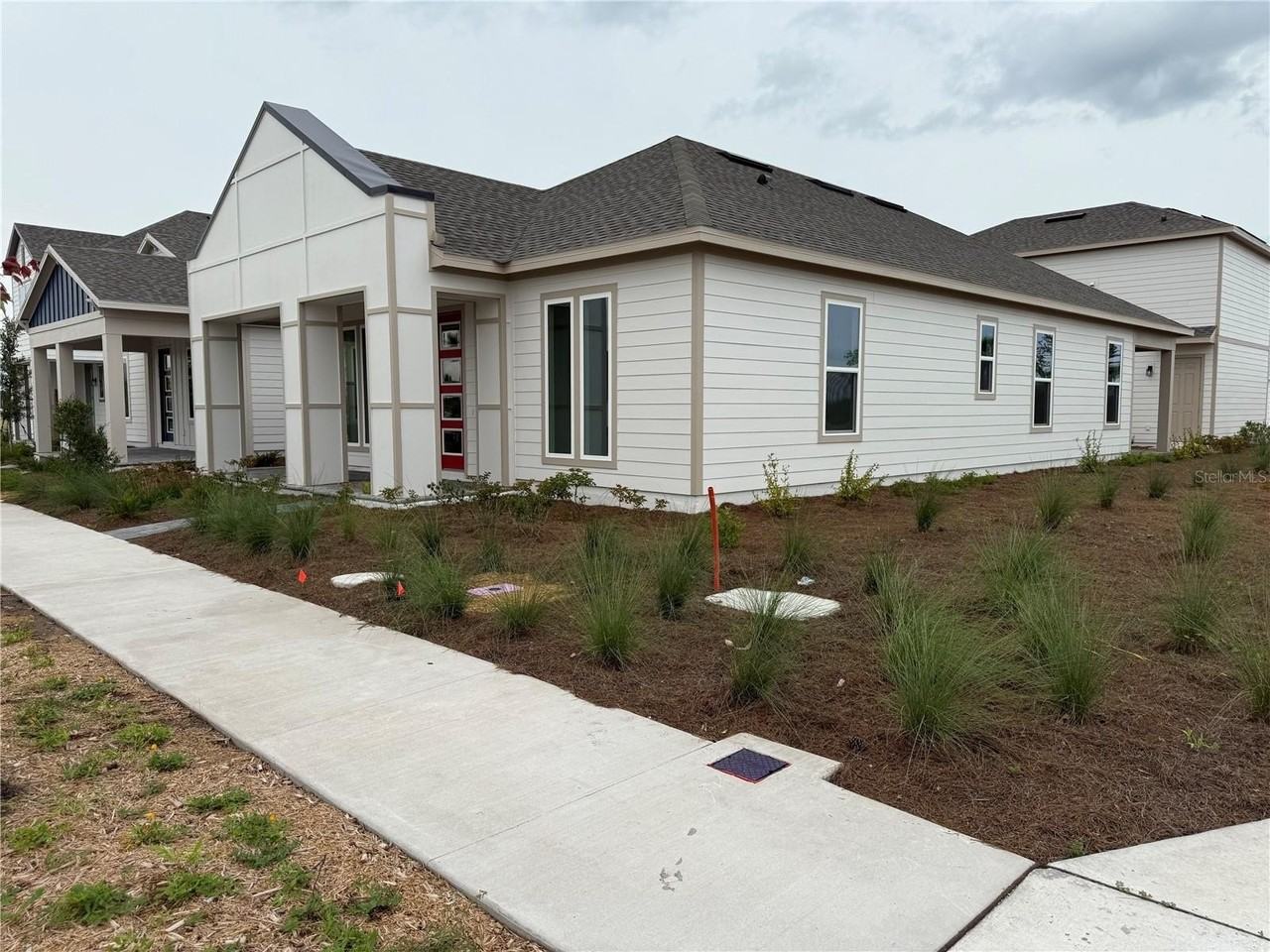 2949 Sailhouse Dr - Photo 2 of 30