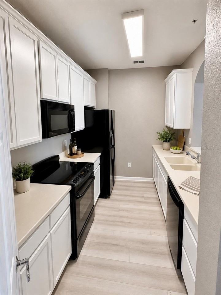 3332 Robert Trent Jones Dr #20603 - Photo 5 of 44
