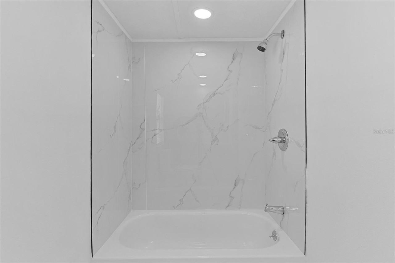 33514 Luana Ct - Photo 6 of 37