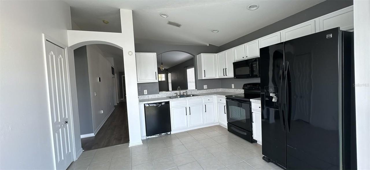 12602 Evington Point Dr - Photo 6 of 21