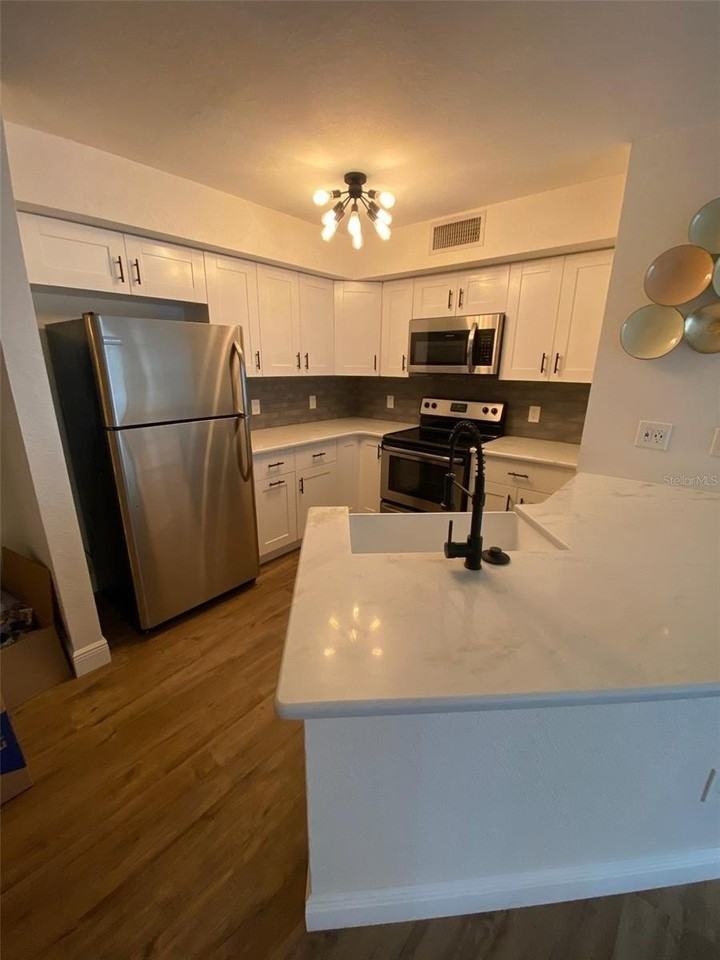 823 Camargo Way #105 - Photo 5 of 16