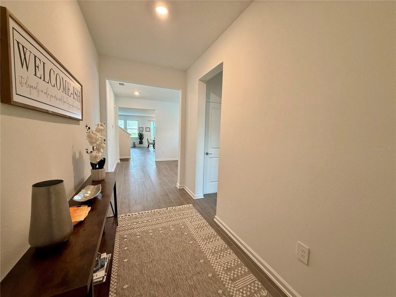 2970 Armstrong Ave - Photo 7 of 50