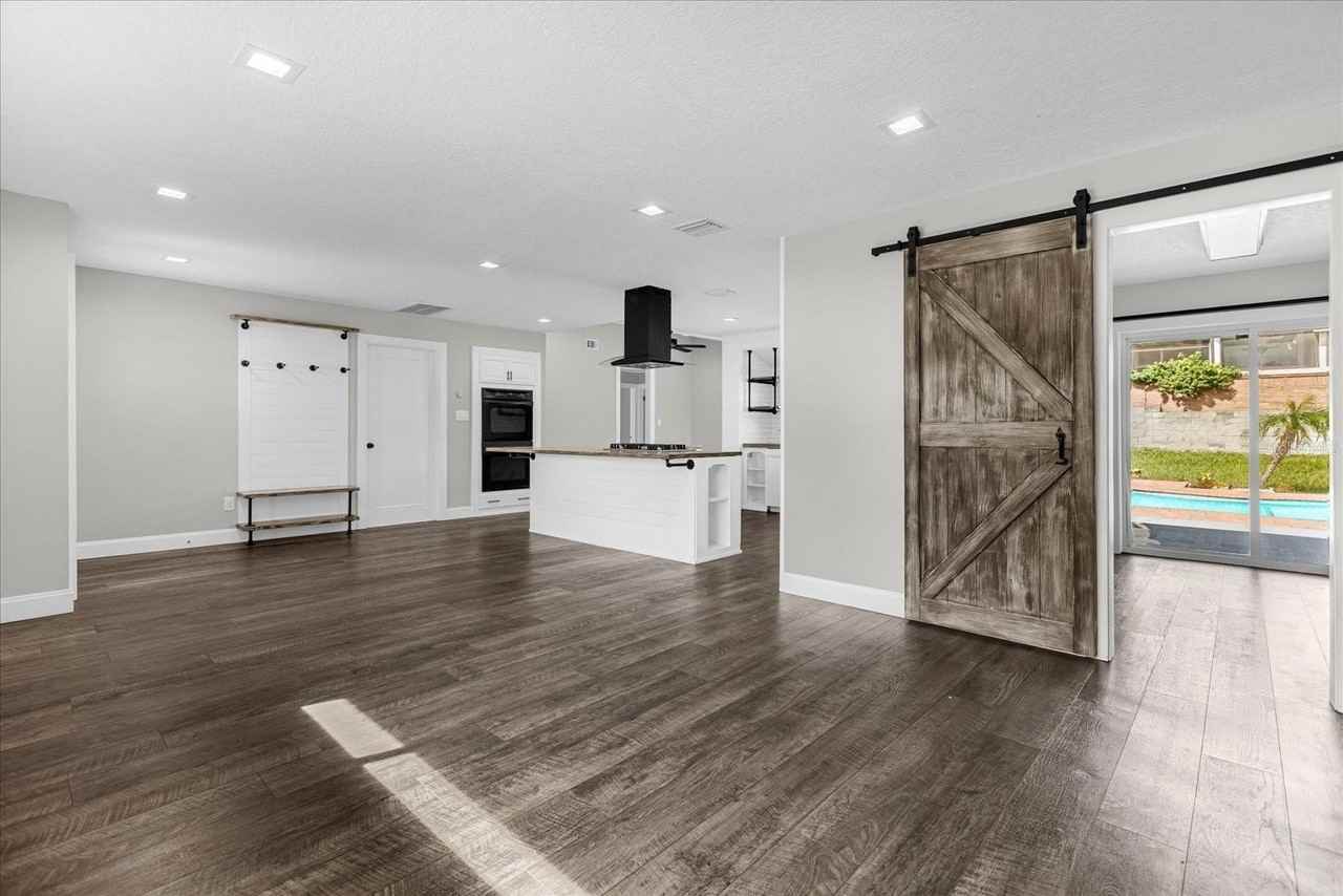 8756 Granada Blvd - Photo 6 of 26