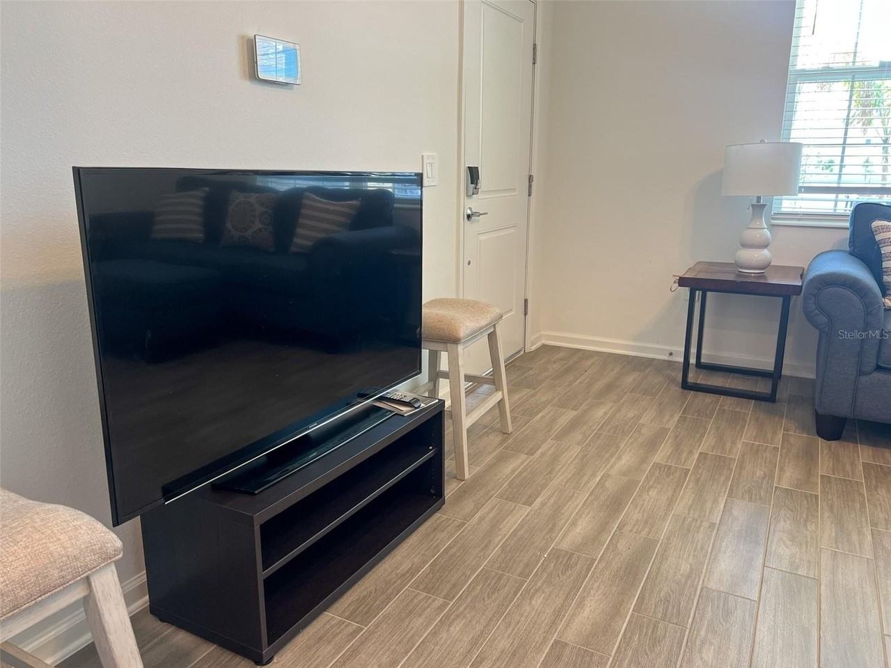 6488 Needle Way - Photo 4 of 9