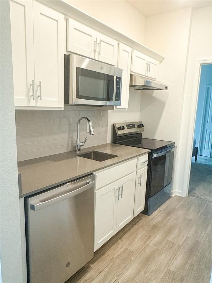 6488 Needle Way - Photo 7 of 9