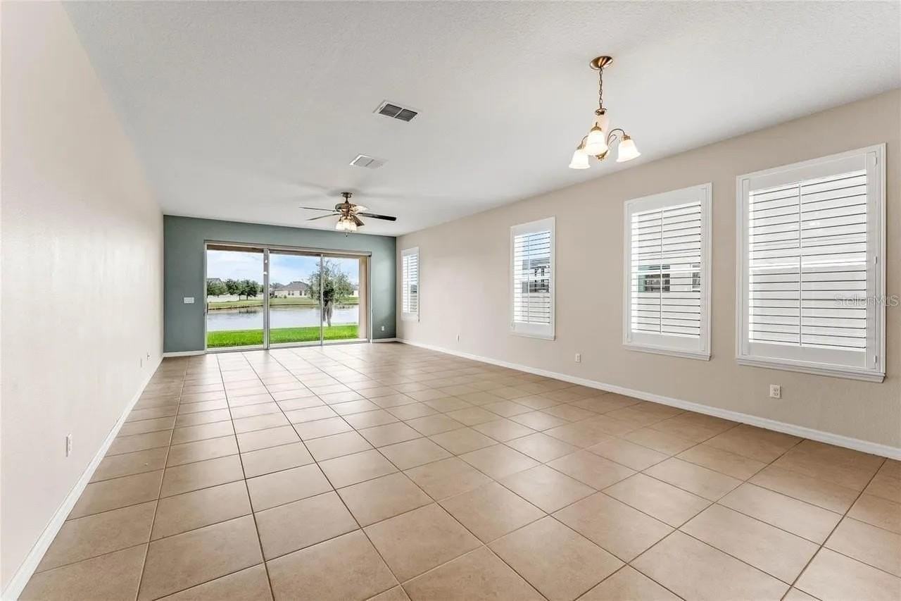 12201 Sawgrass Reserve Blvd - Photo 6 of 15