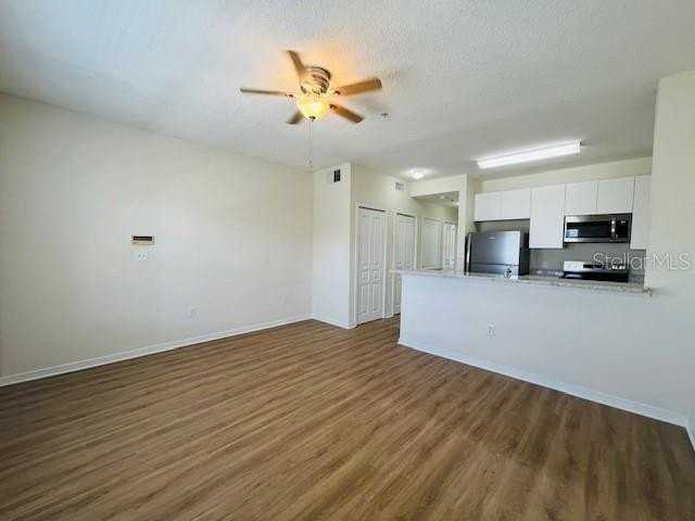 606 Market St #230 - Photo 4 of 11