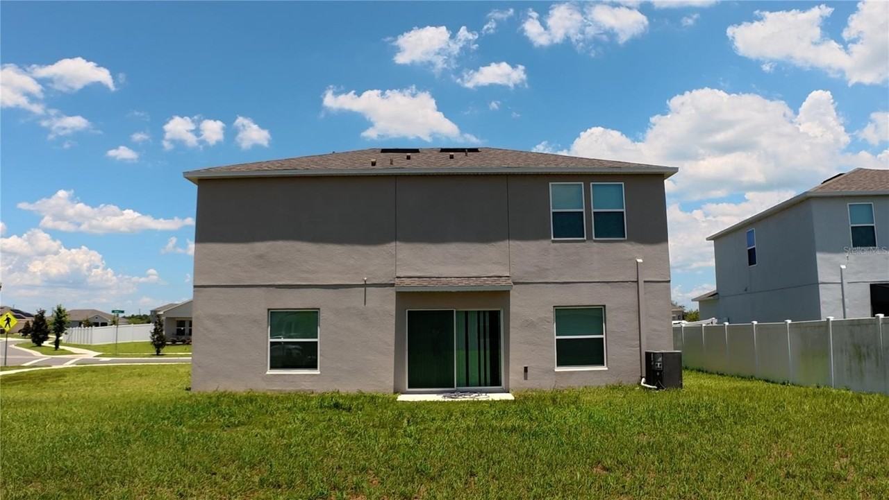 282 Amber Way - Photo 6 of 20