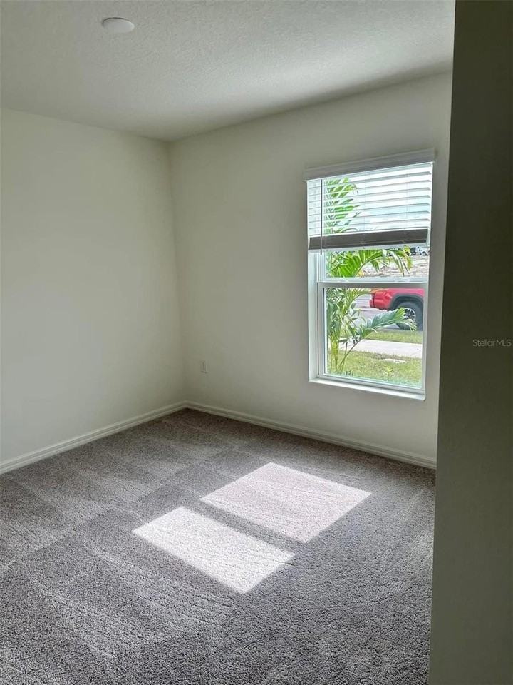 3863 Axis Valley Pl - Photo 4 of 8