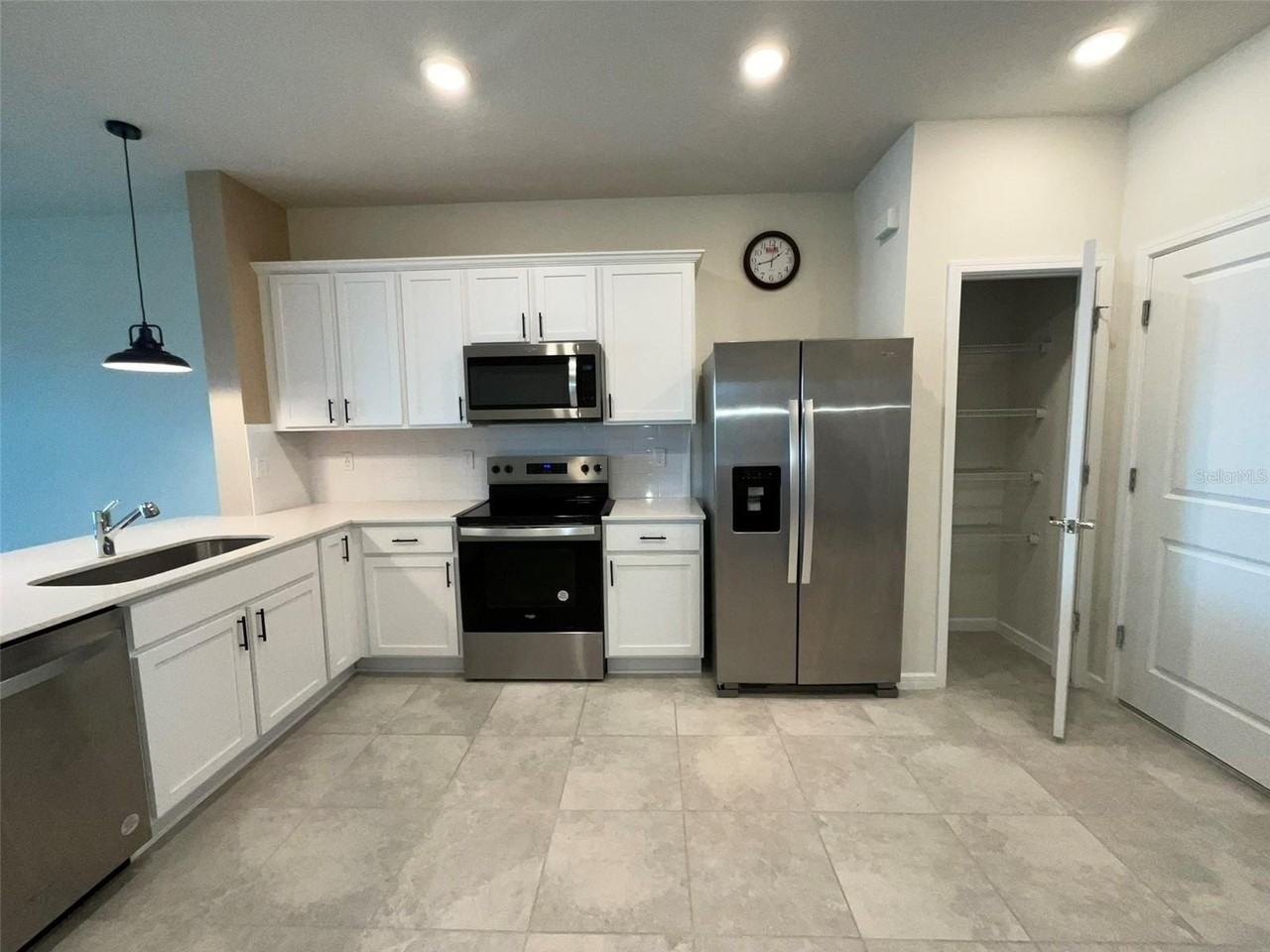 2619 Winsome Way - Photo 4 of 40