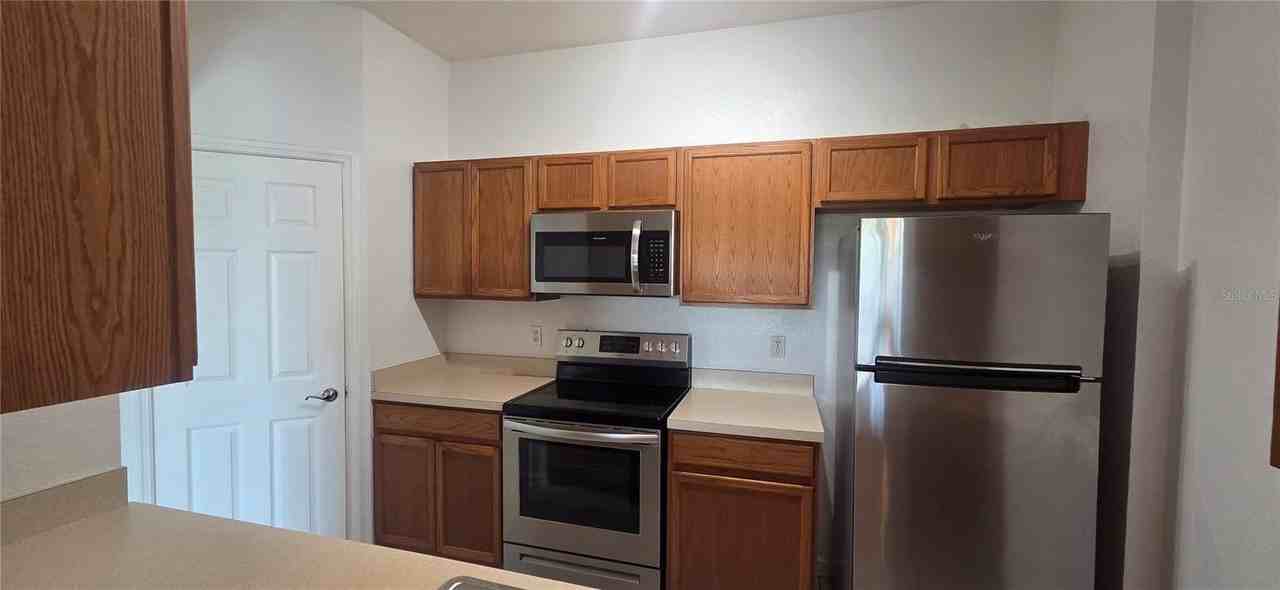 6240 Contessa Dr #103 - Photo 7 of 17