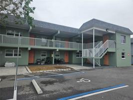 featured image of 2045 Alpine Rd #3