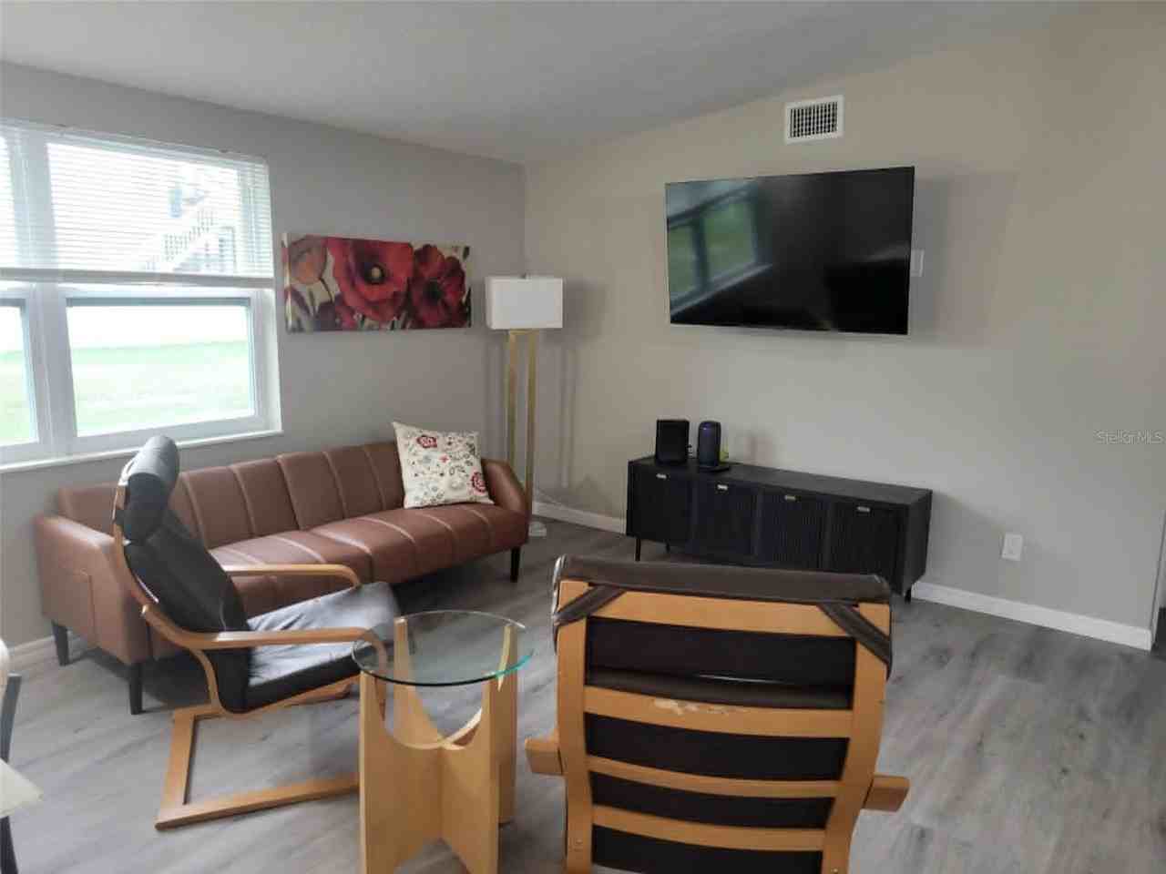 4021 Eagle Nest Dr - Photo 7 of 50