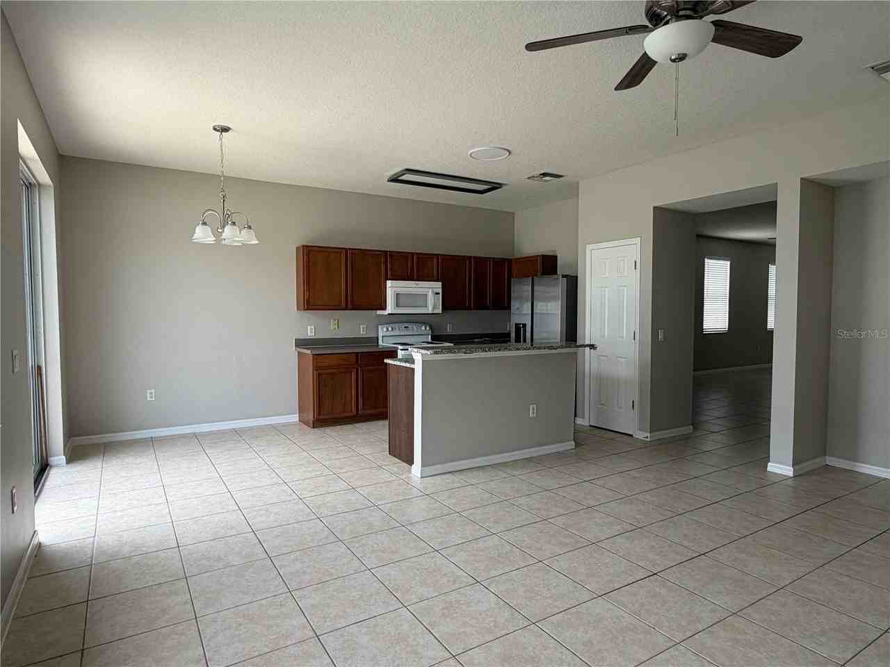 13508 Blue Sunfish Ct - Photo 6 of 12