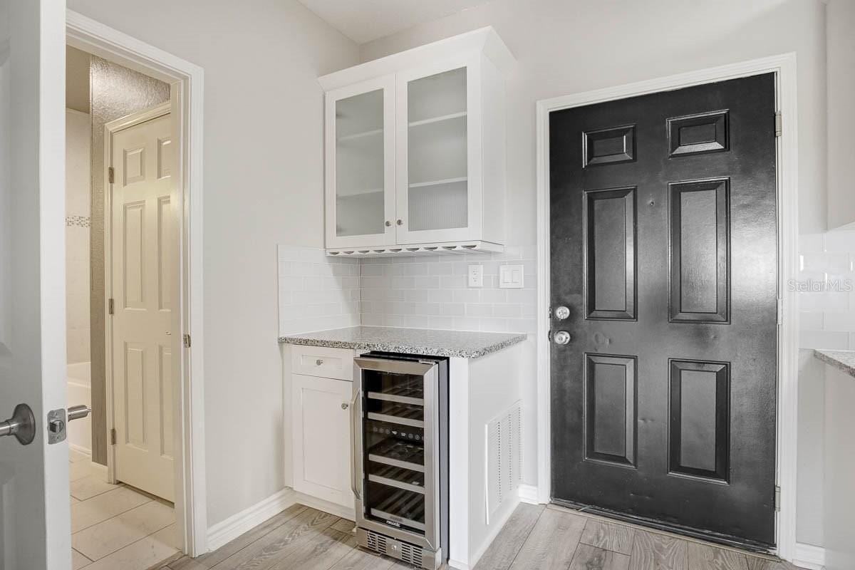 4311 Bayside Village Dr #303 - Photo 3 of 21