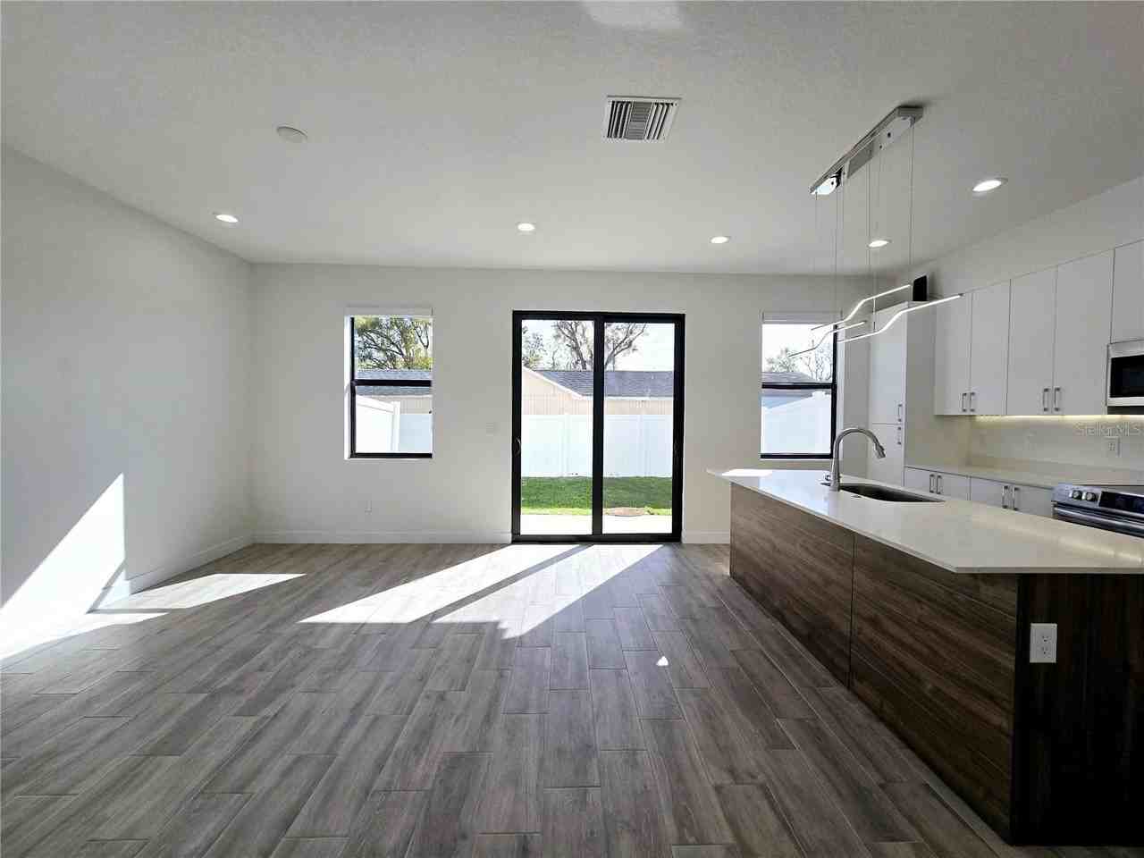 7573 Gesualdo Ct - Photo 2 of 30