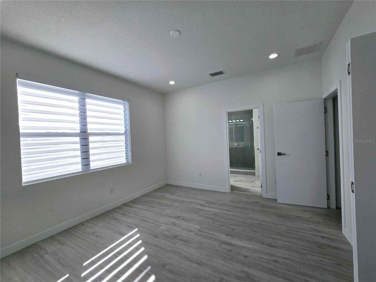 7573 Gesualdo Ct - Photo 7 of 30