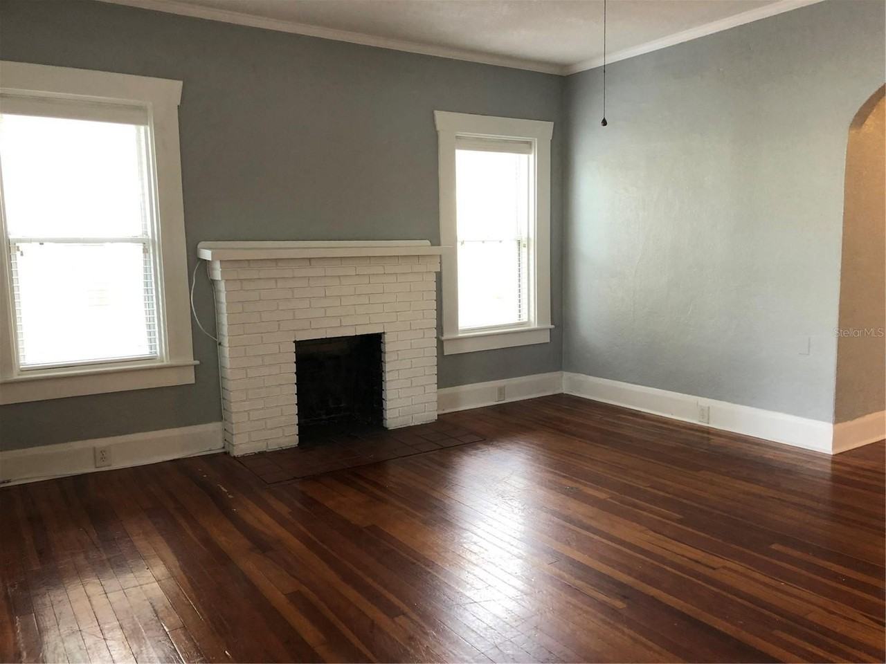 1209 E Comanche Ave - Photo 5 of 29