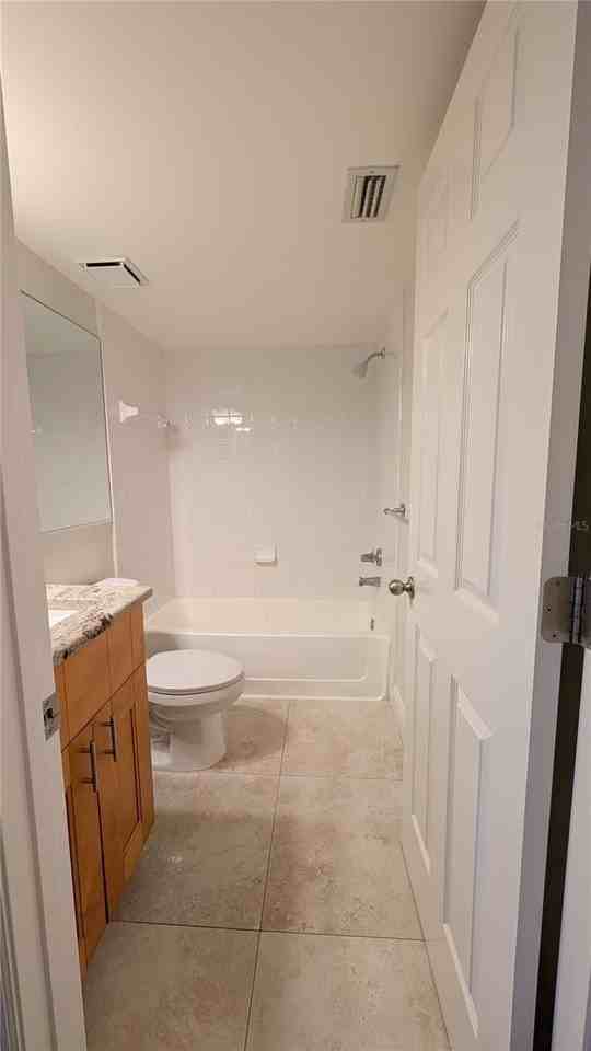 5602 Baywater Dr - Photo 6 of 9