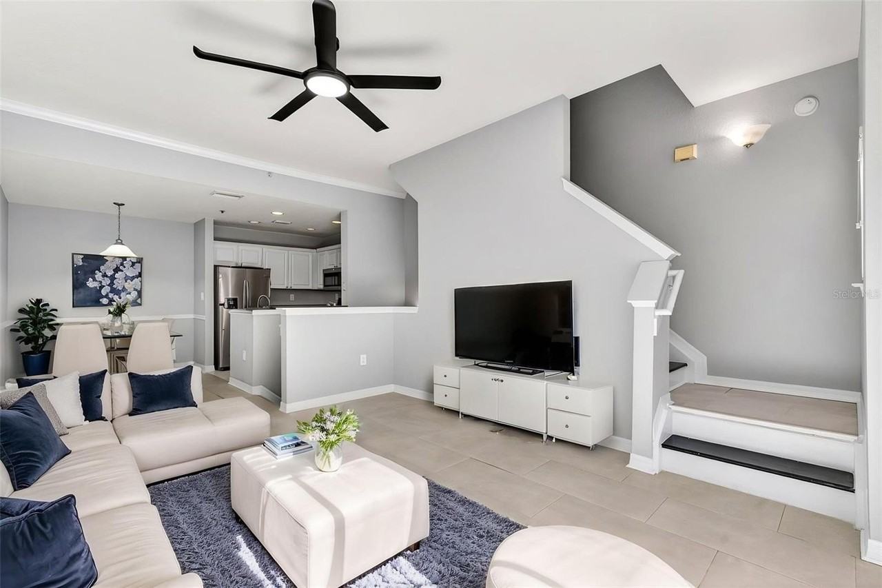 105 Bradford Beach Ct #105 - Photo 3 of 50