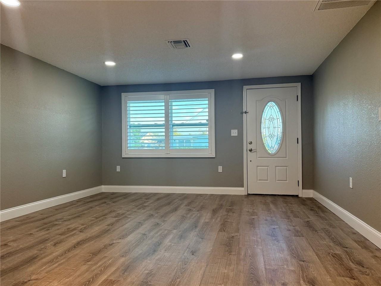 6623 Boatyard Dr - Photo 3 of 27