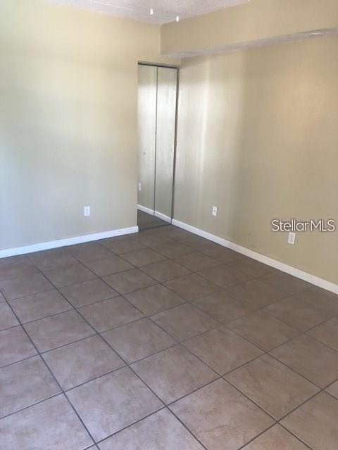 4922 W Gandy Blvd #102 - Photo 5 of 8