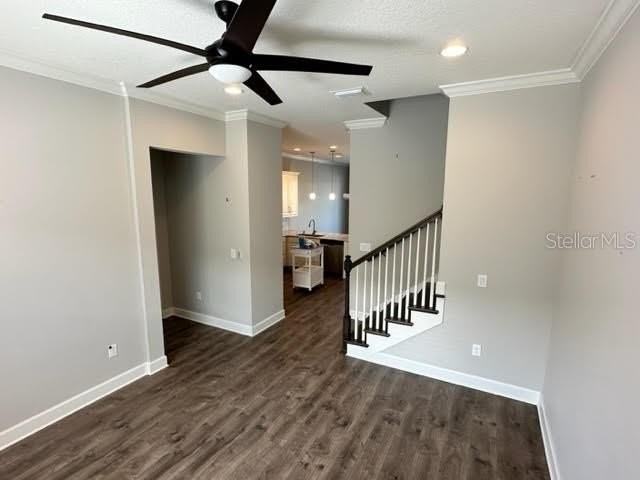 6072 Moorings Dr S - Photo 5 of 27