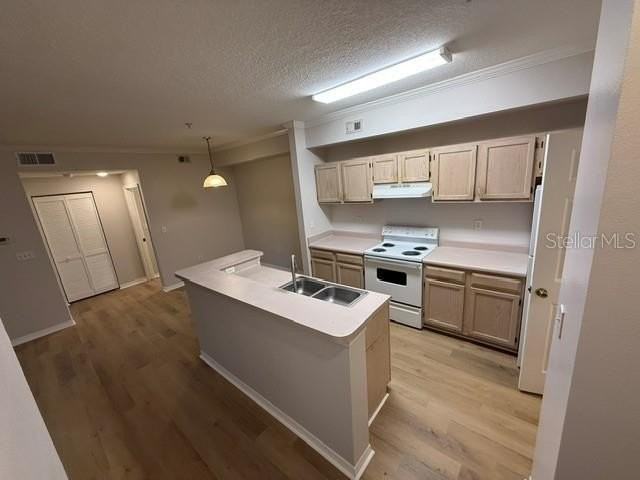 5608 Pinnacle Heights Cir #307 - Photo 3 of 22