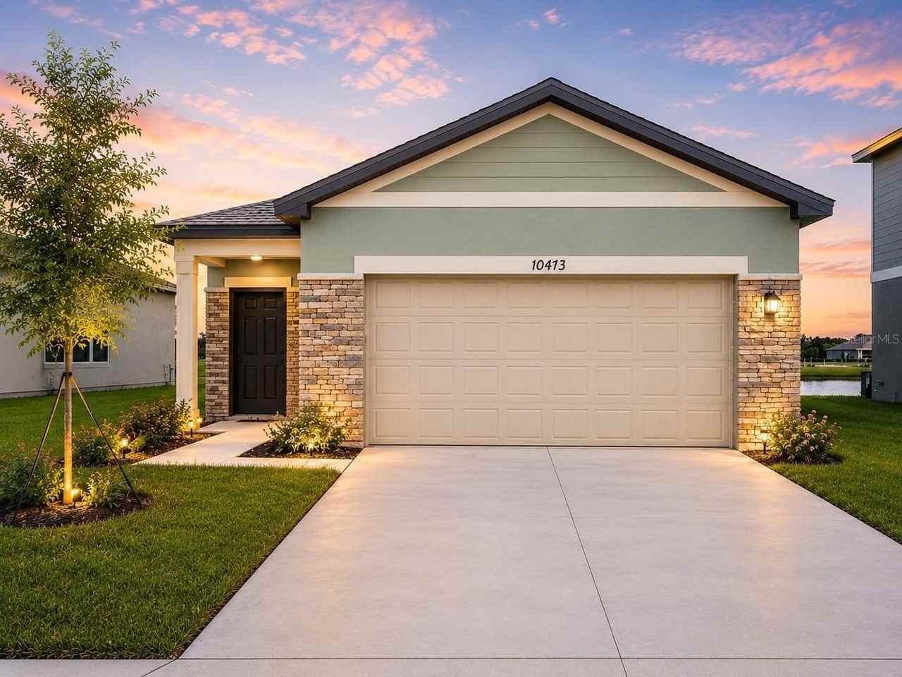 10473 Curving Creek Loop