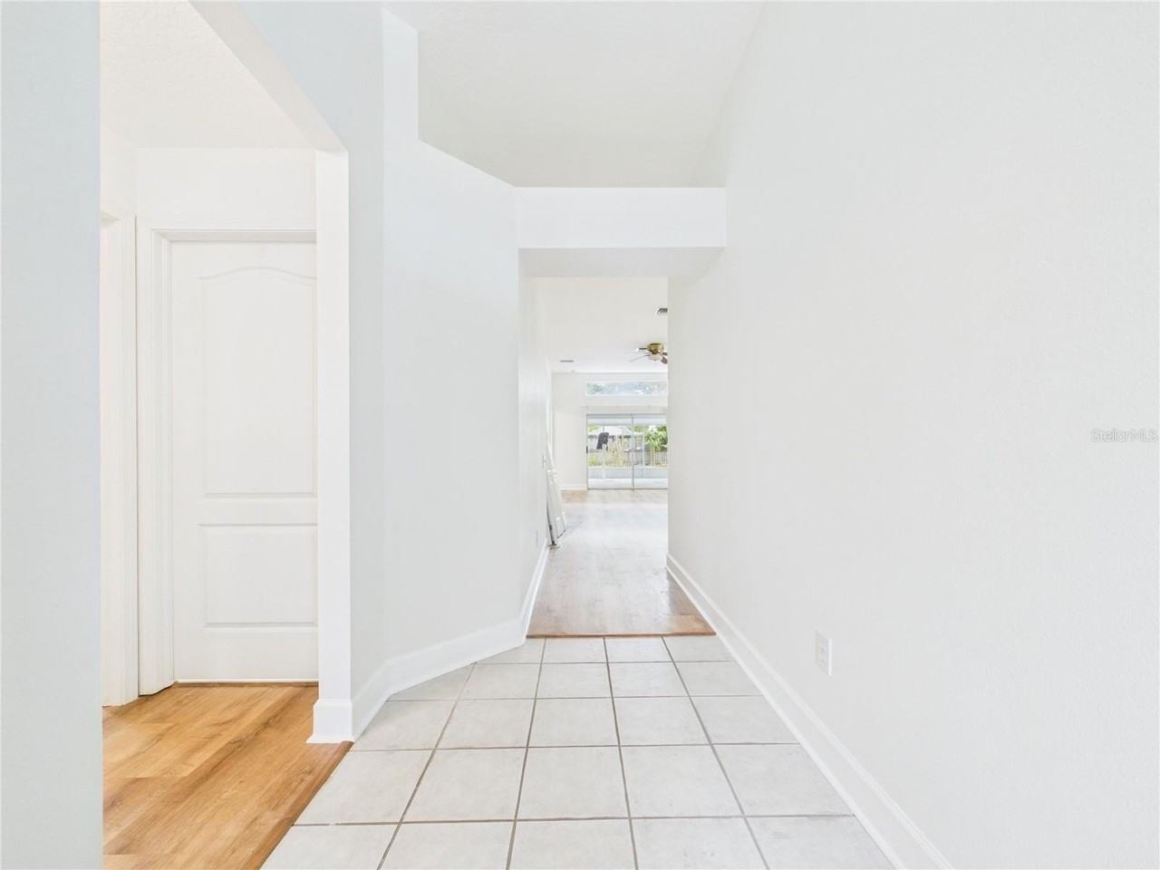 10553 Egret Haven Ln - Photo 2 of 50