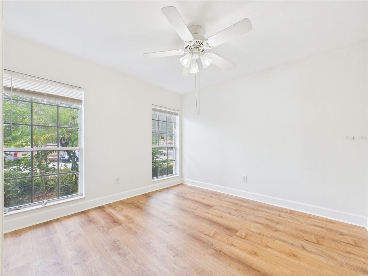 10553 Egret Haven Ln - Photo 4 of 50
