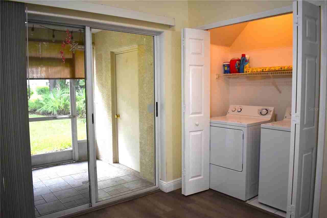 12369 Berkeley Square Dr - Photo 6 of 23