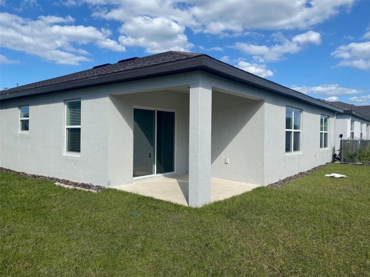 9643 Summers Cay Cir - Photo 2 of 16