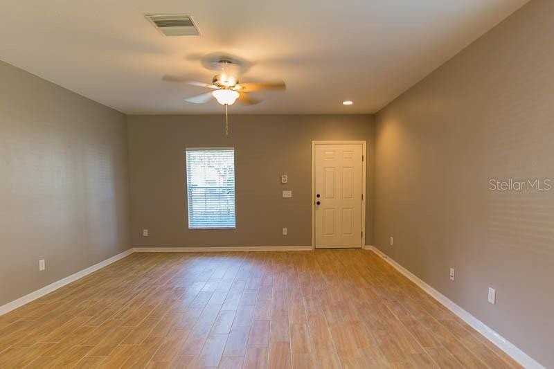 5879 Fishhawk Ridge Dr - Photo 3 of 18