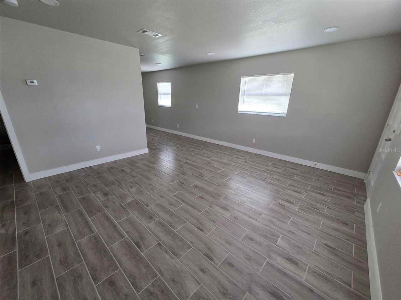 38300 Henry Dr - Photo 5 of 19