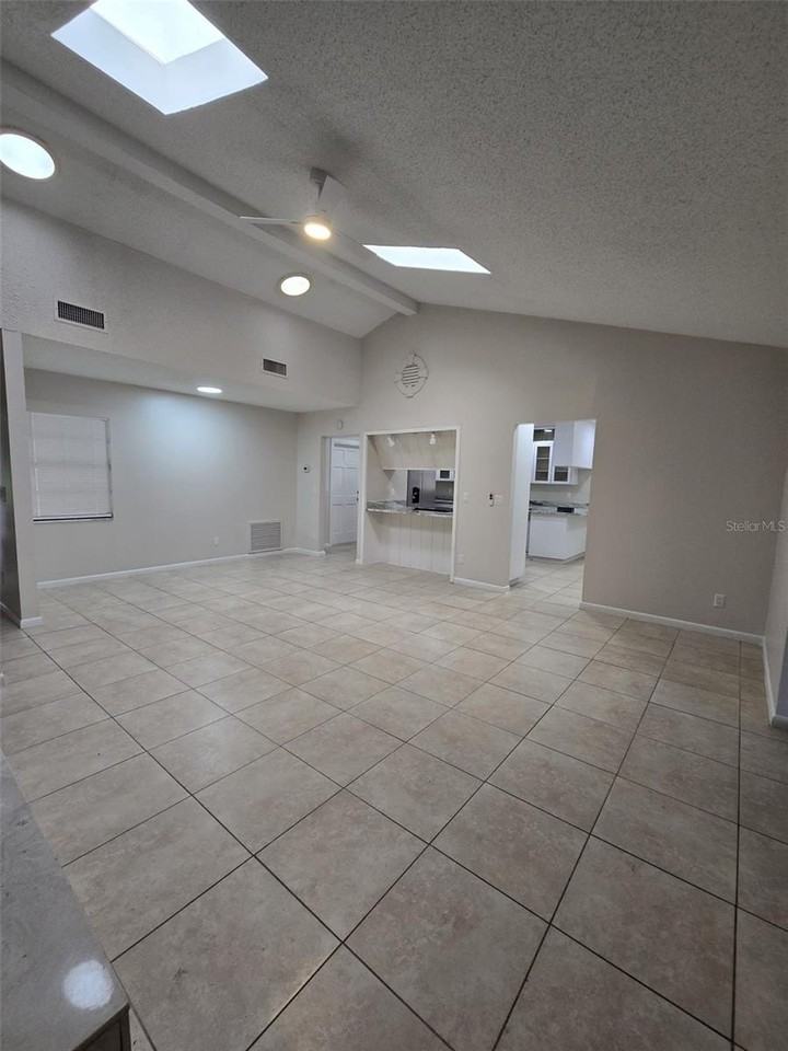 4608 Netherwood Dr - Photo 2 of 19