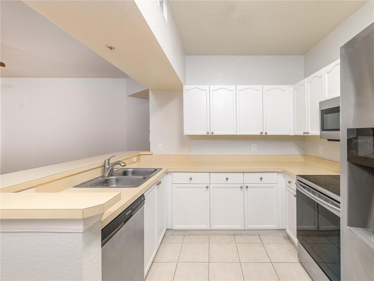 5125 Palm Springs Blvd #2206 - Photo 7 of 43