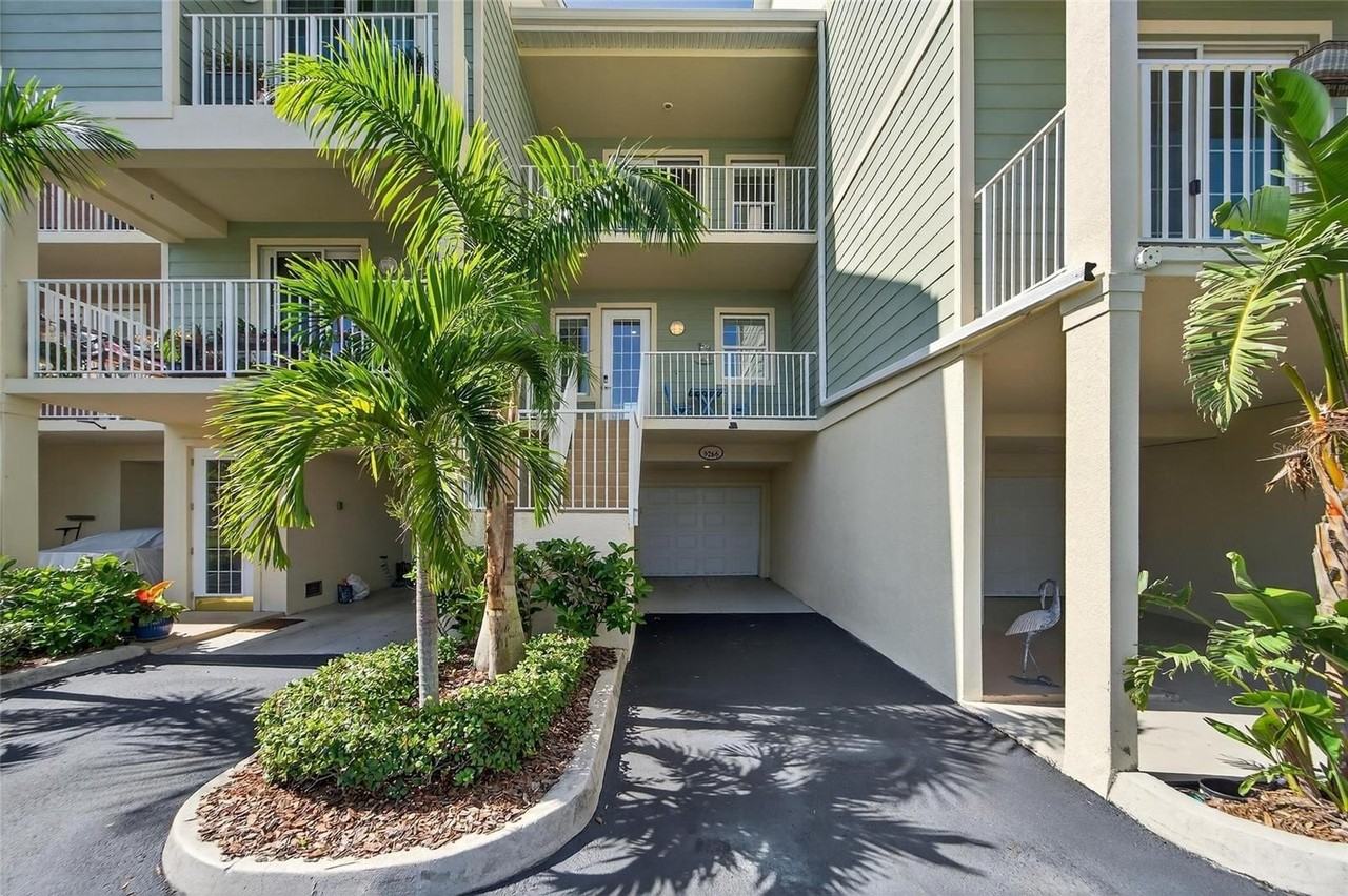 3266 Mangrove Point Dr - Photo 6 of 50