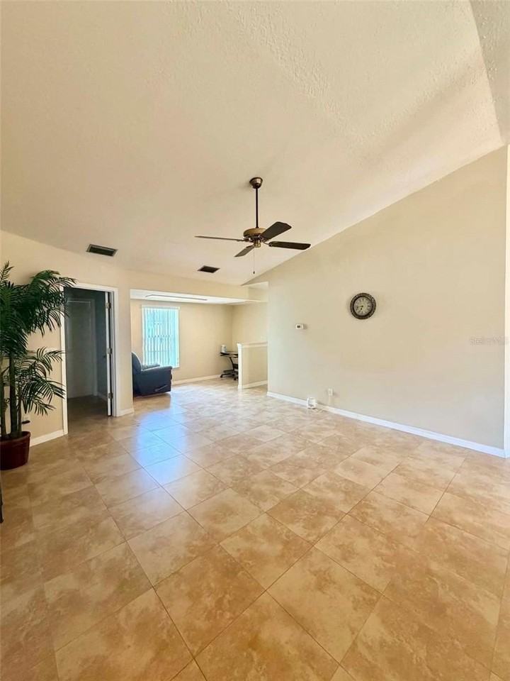 5647 Dalton Ct - Photo 2 of 18