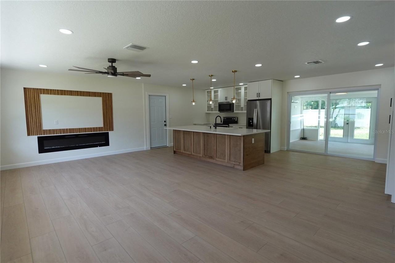 5 S Hercules Ave - Photo 6 of 34