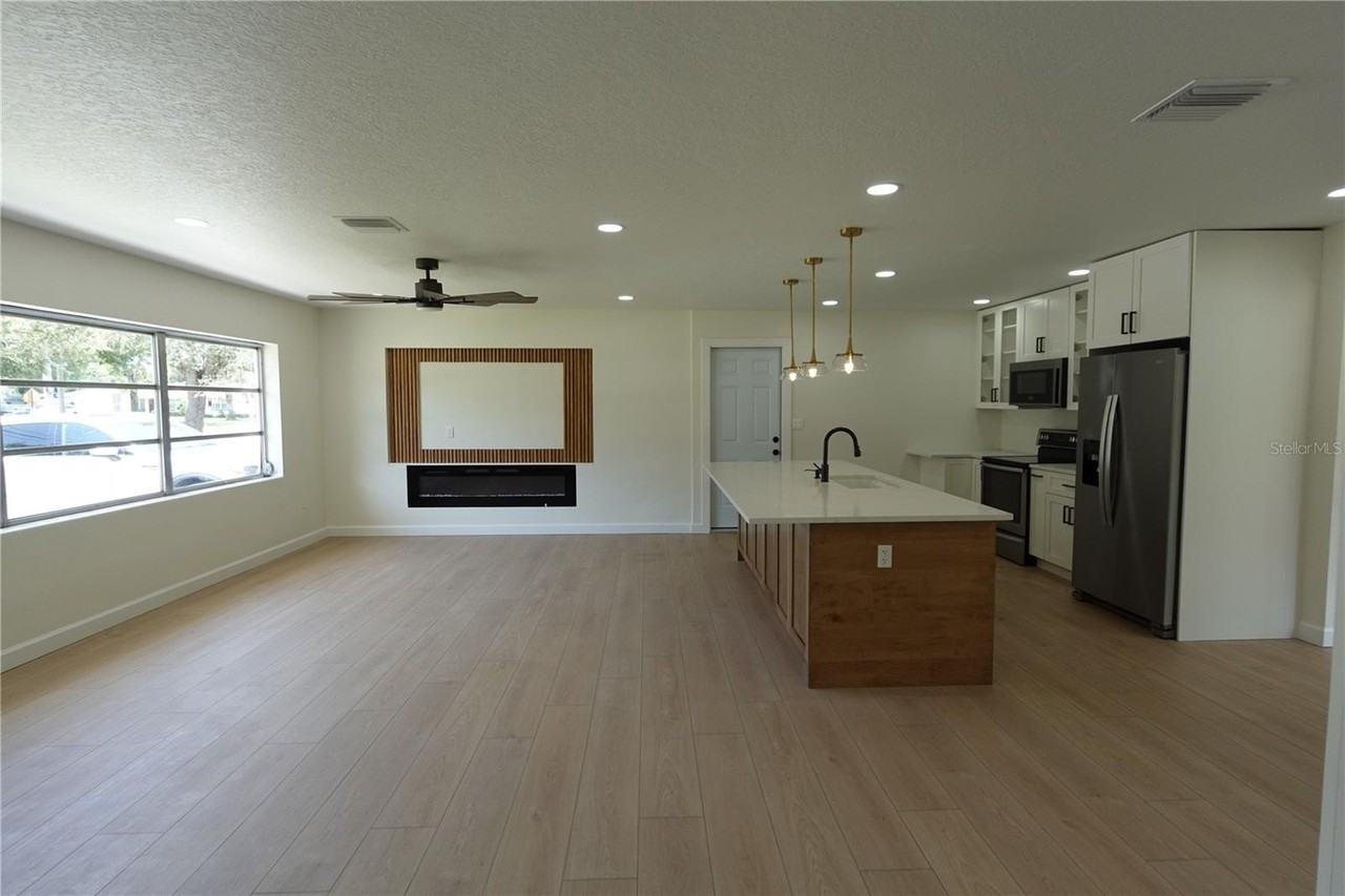 5 S Hercules Ave - Photo 7 of 34