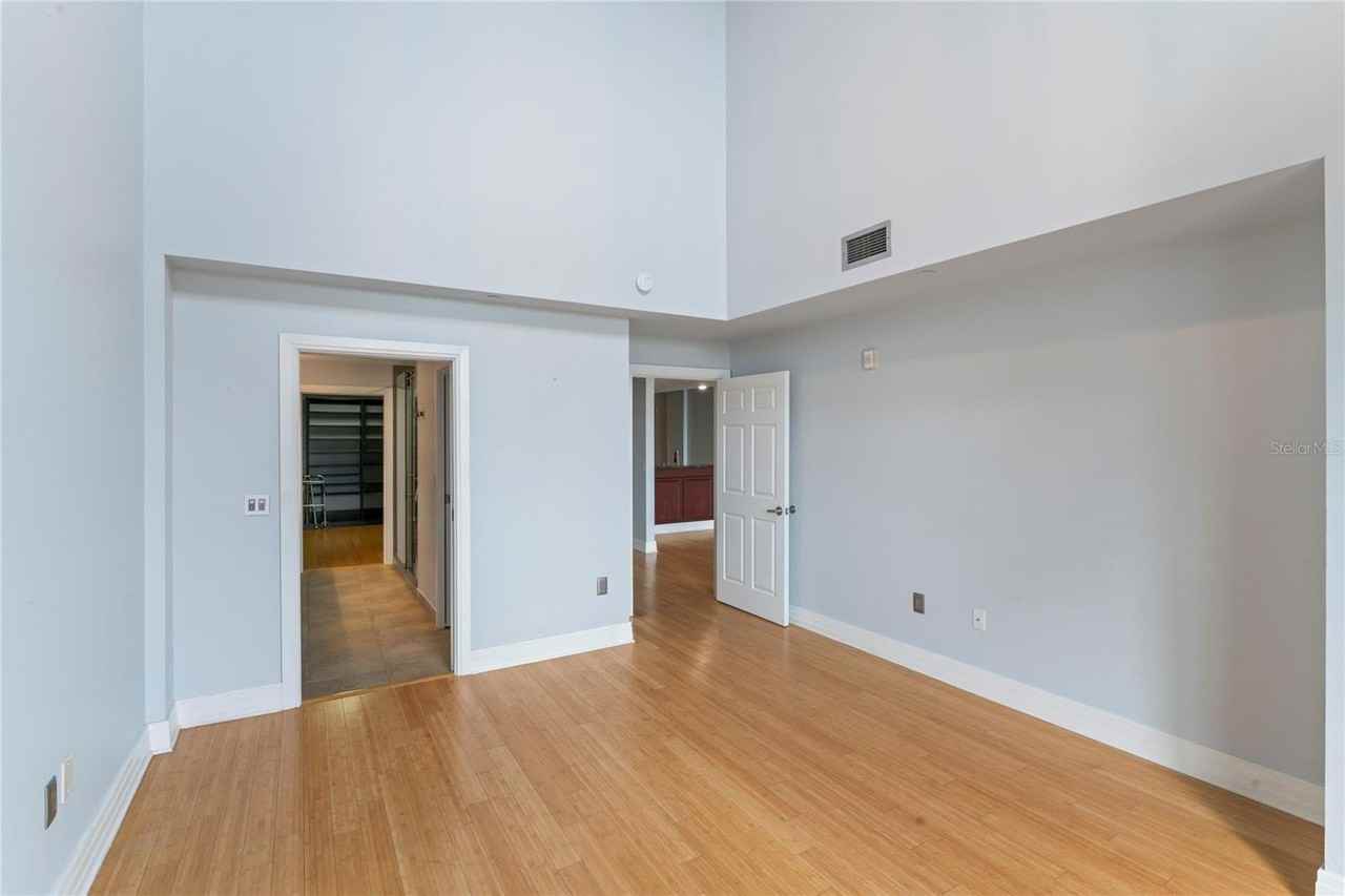 1108 N Franklin St #707 - Photo 7 of 34