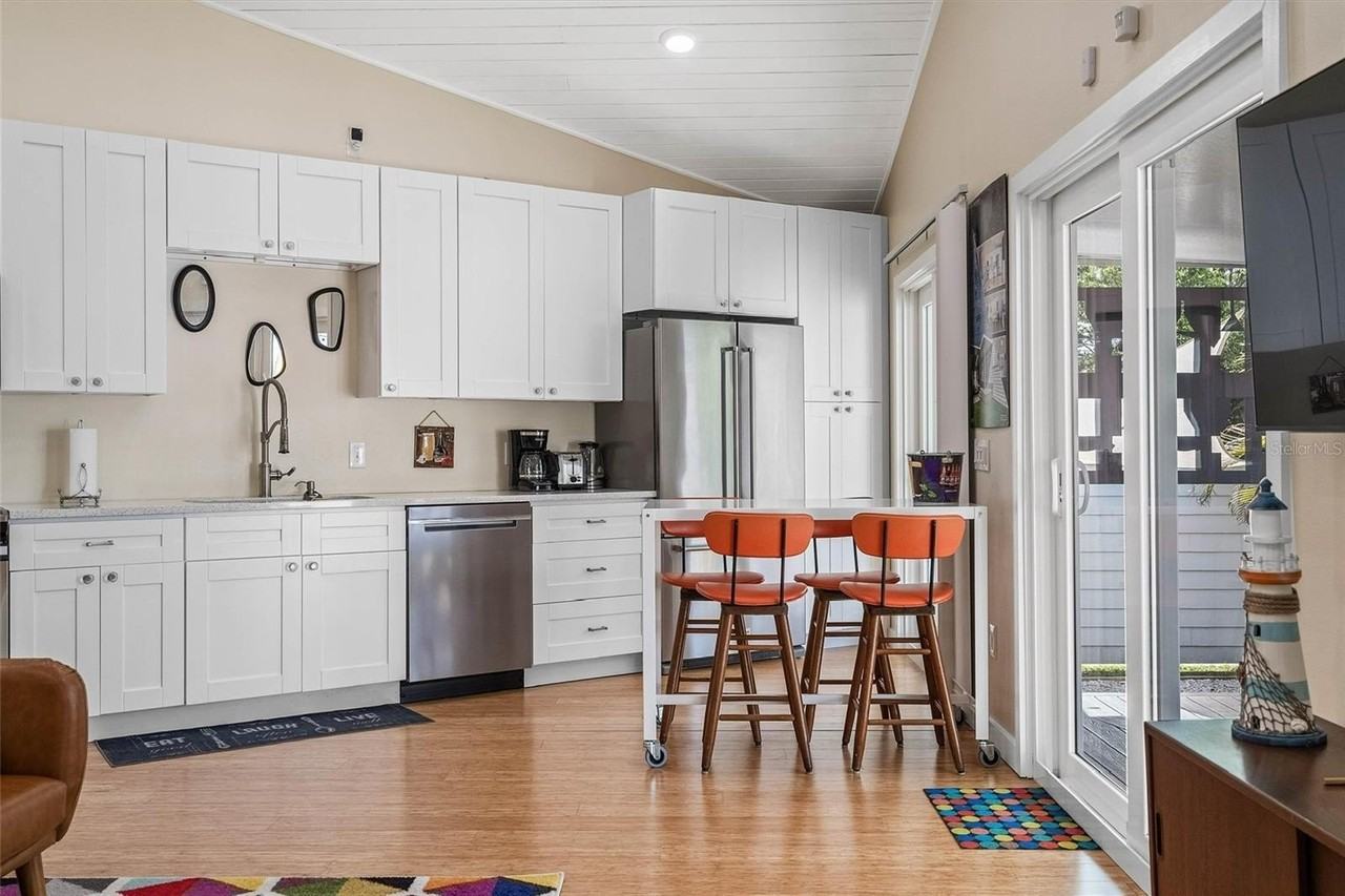1500 9th Ave N - Photo 7 of 25