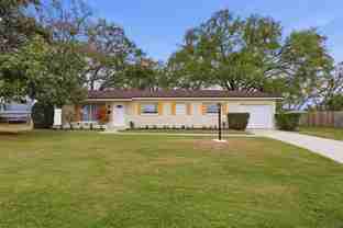2327 W Knollwood Pl - Photo 1 of 1