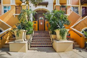 featured image of 100 4th Ave S #416