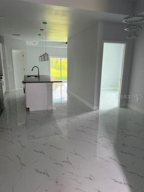 744/746 EISENHOWER Boulevard - Photo 5 of 5