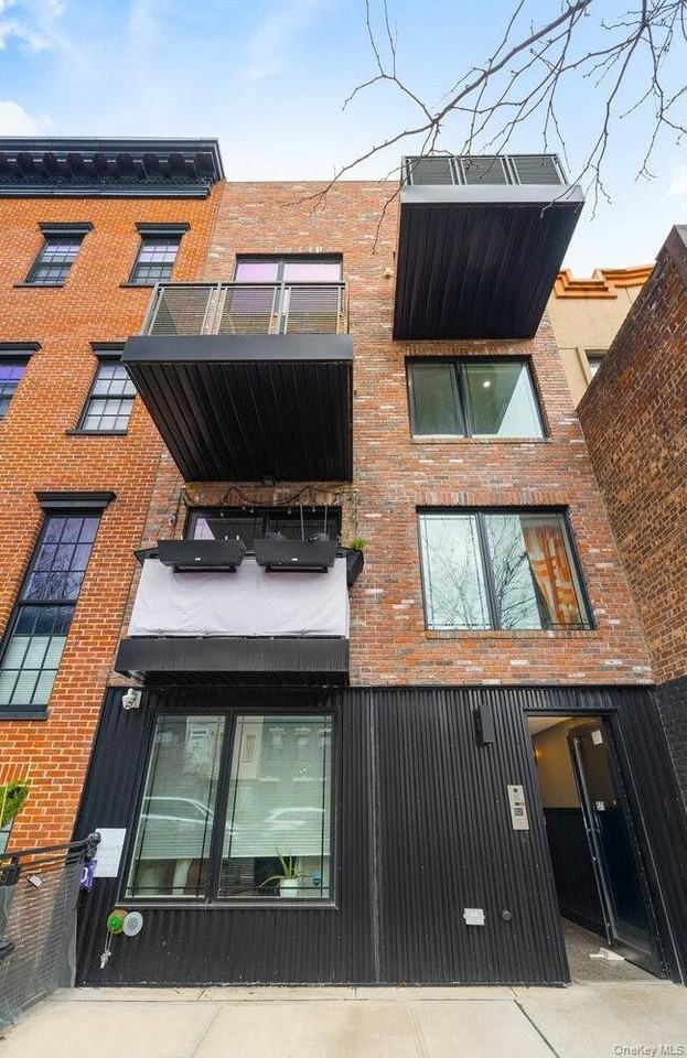 571 Lafayette Ave #4 - Photo 7 of 7