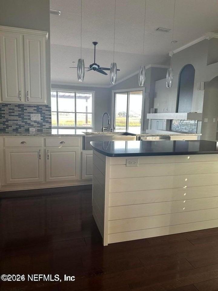 13998 Canopy Overlook Ct - Photo 6 of 20
