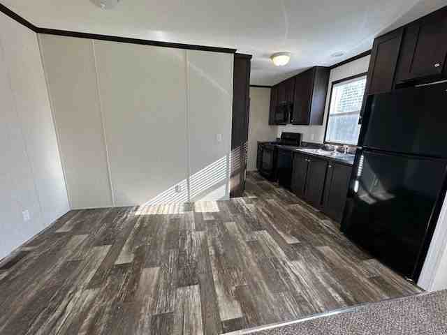 163 Birch Ct #163 - Photo 2 of 10