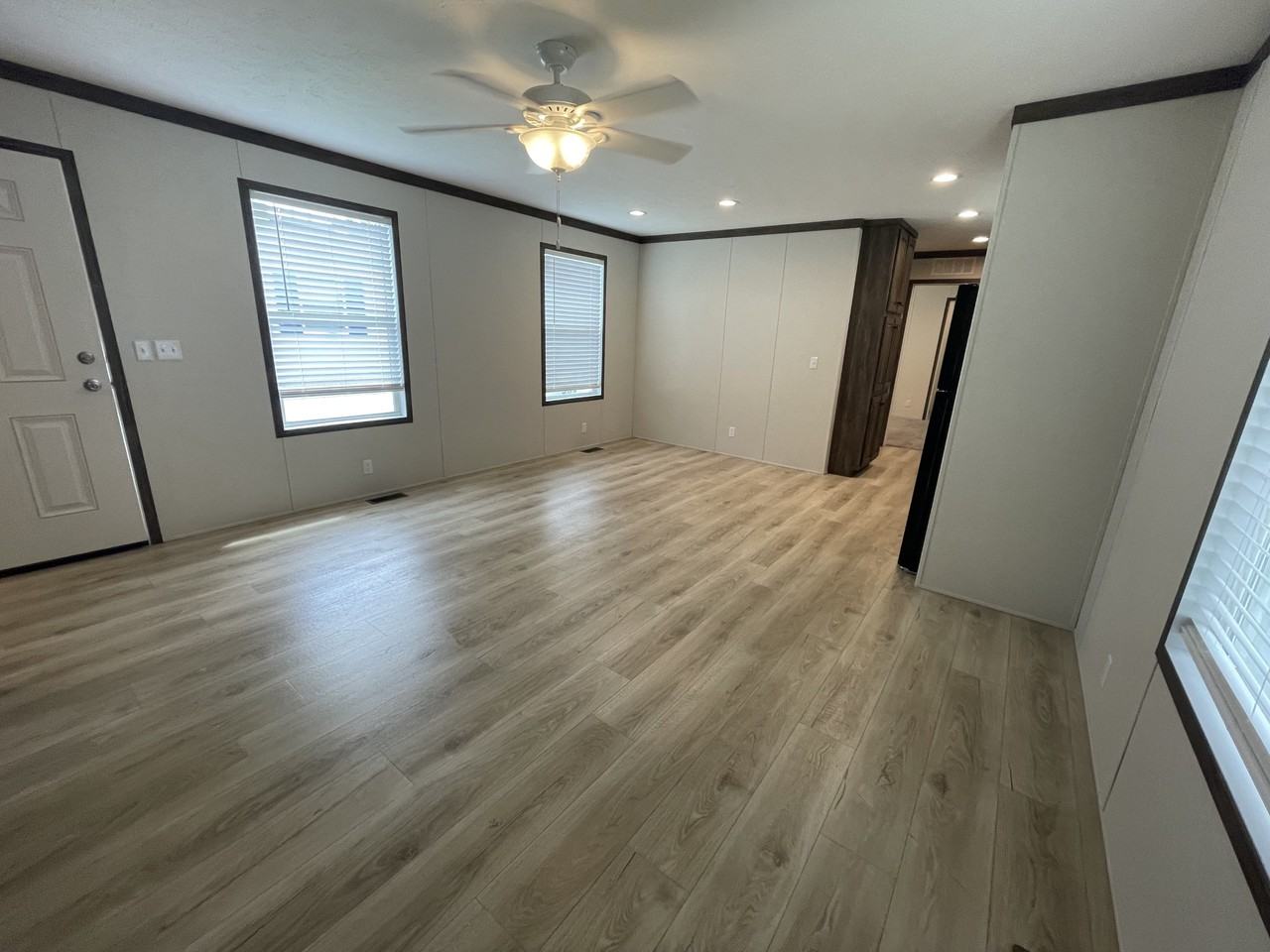 245 Magnolia #245 - Photo 4 of 11